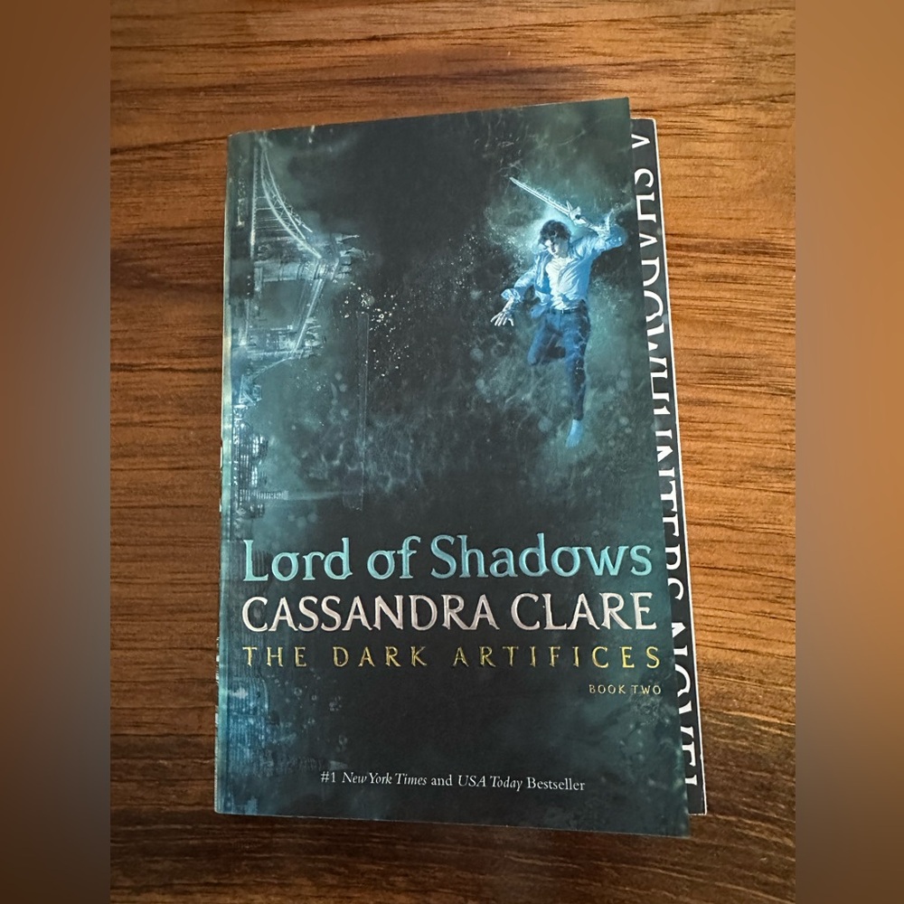 Lord of Shadows by Cassandra Clare Book